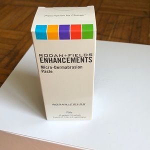 Micro-dermabrasion paste SEALED